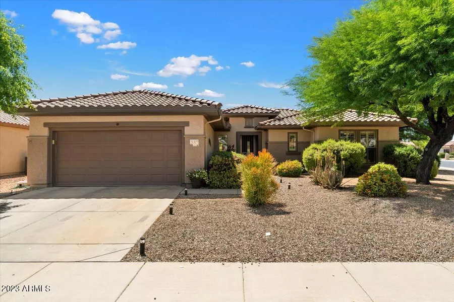 21327 N BLACK BEAR LODGE Drive, Surprise, AZ 85387