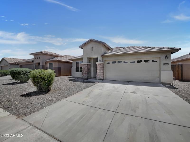 3611 E Alamo Street, San Tan Valley, AZ 85140