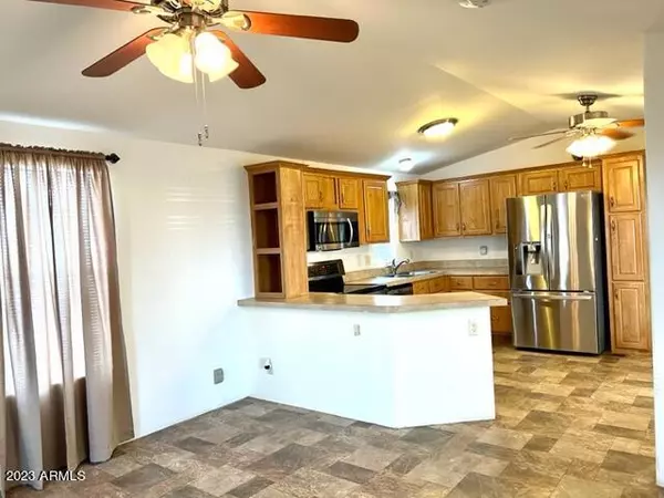 Mesa, AZ 85202,701 S DOBSON Road #4