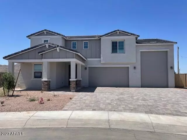 711 S SILVERCREEK Place, Casa Grande, AZ 85122