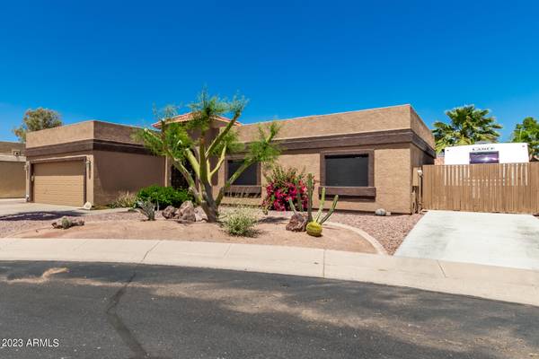 Chandler, AZ 85225,1660 E WHITTEN Street