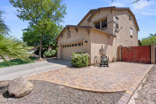 Gilbert, AZ 85298,6061 S ROCKWELL Street