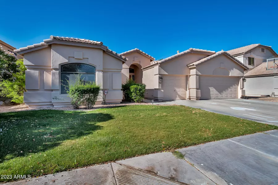 4421 W DUBLIN Street, Chandler, AZ 85226