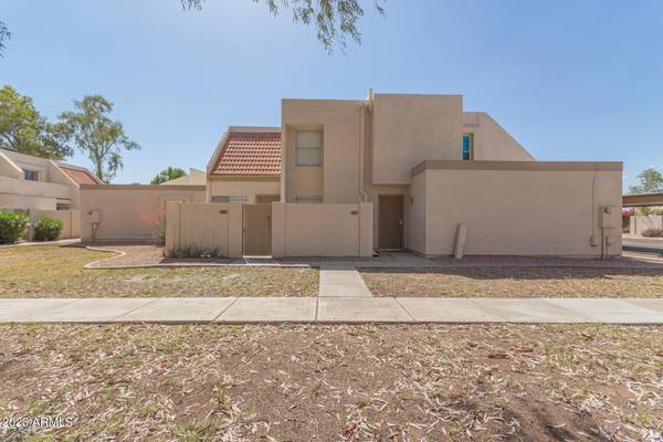 Mesa, AZ 85202,1342 W EMERALD Avenue #301