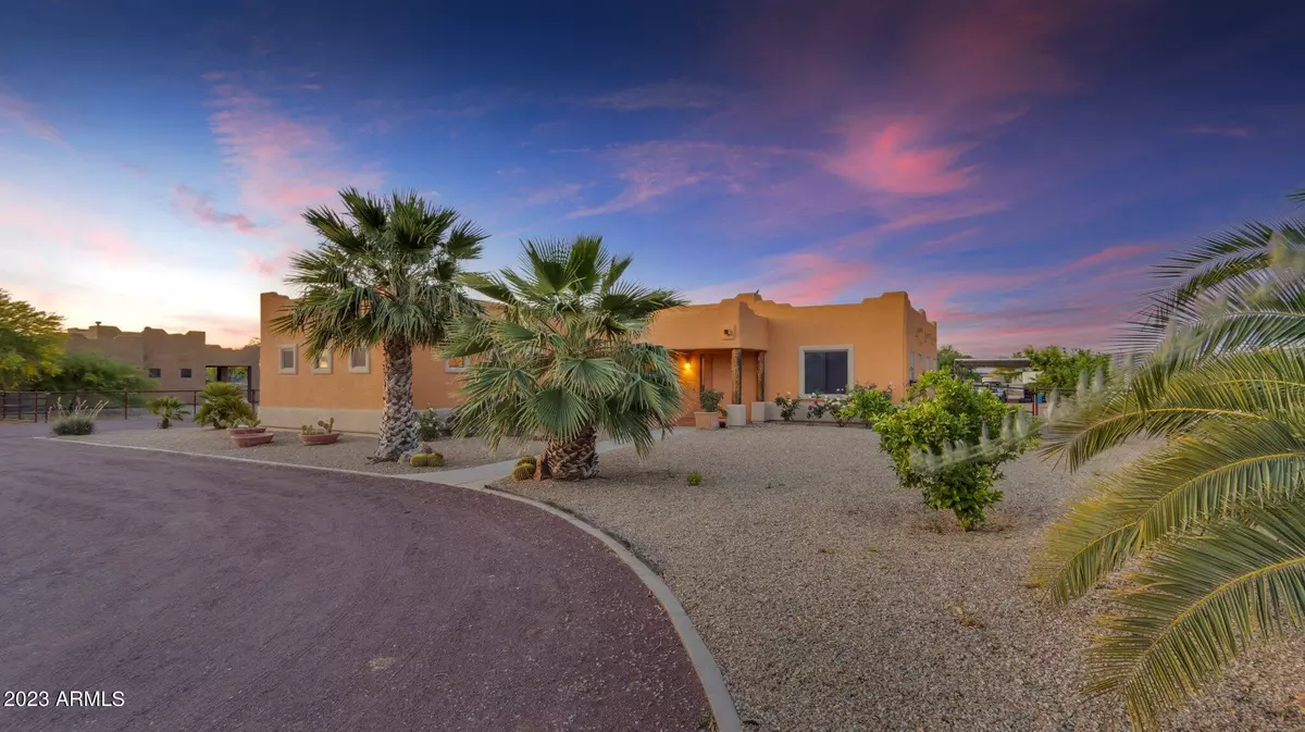 Wittmann, AZ 85361,21025 W MADRE DEL ORO Drive