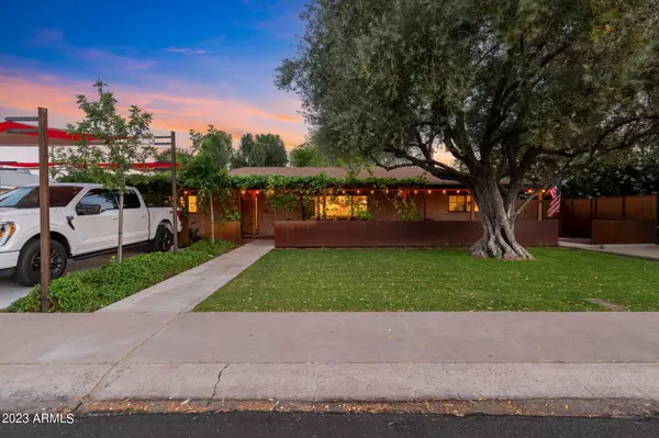 823 W TUCKEY Lane, Phoenix, AZ 85013