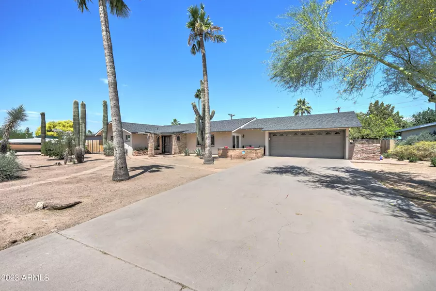 5712 E EDGEMONT Avenue, Scottsdale, AZ 85257