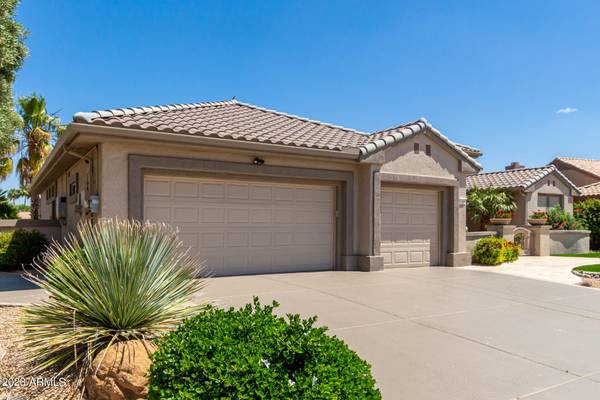 Surprise, AZ 85374,17609 N EAGLE CREST Drive