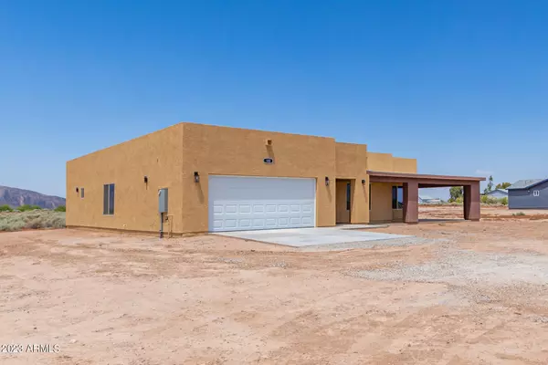 Tonopah, AZ 85354,120 S 387TH Avenue