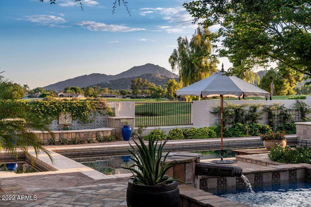 Paradise Valley, AZ 85253,8324 N GOLF Drive