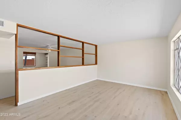 Phoenix, AZ 85019,4213 W STELLA Lane