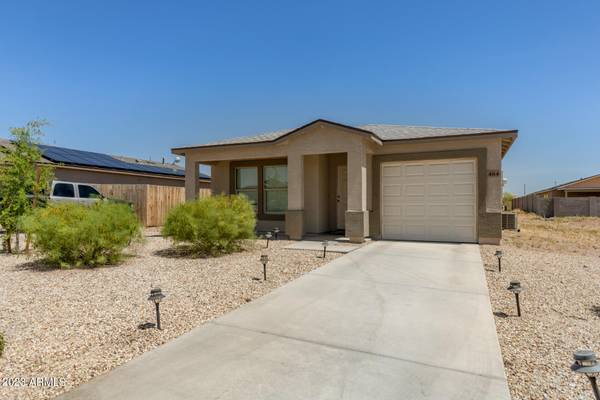 Morristown, AZ 85342,464 CAHAN Drive