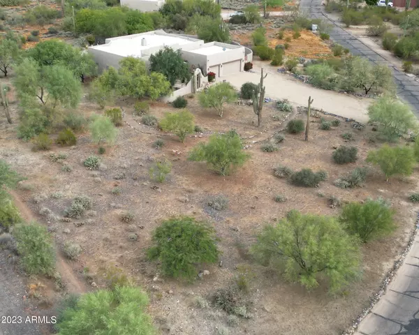 41432 N IRONWOOD Bluff, Cave Creek, AZ 85331