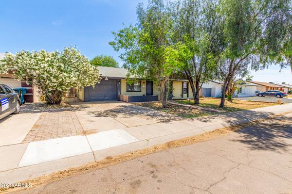 Phoenix, AZ 85037,8819 W TURNEY Avenue