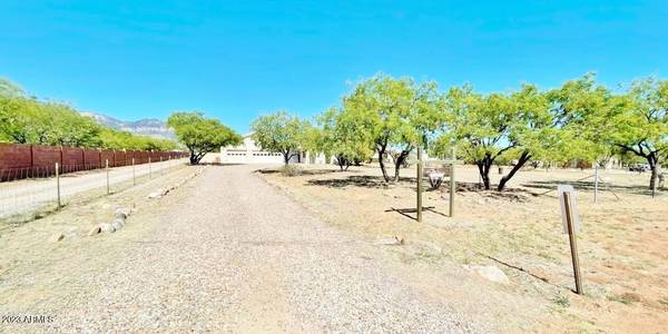 Hereford, AZ 85615,6456 S JAXEL Road