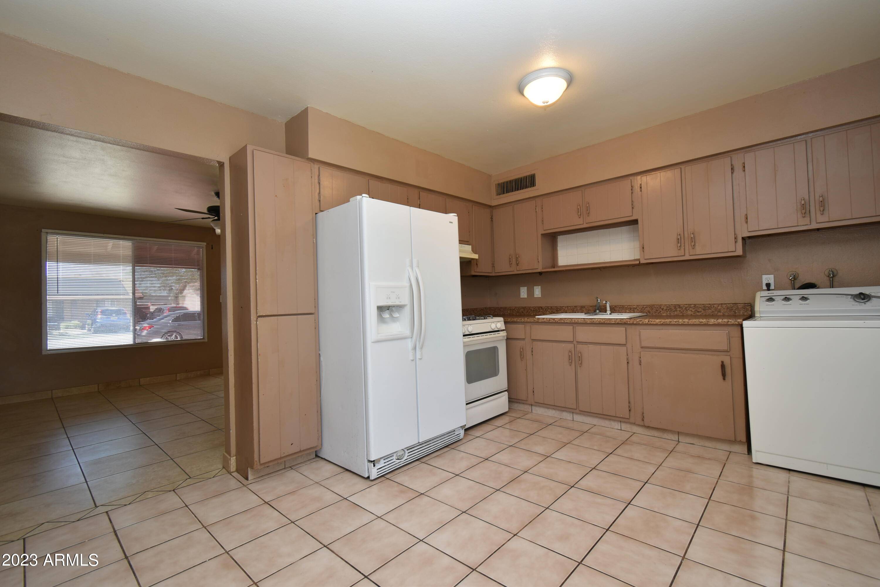 Phoenix, AZ 85029,2347 W POINSETTIA Drive N