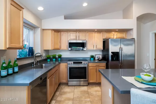 Glendale, AZ 85302,8041 N 56TH Drive