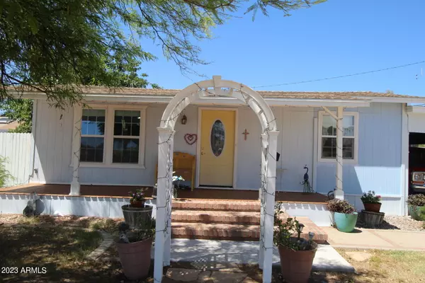 Apache Junction, AZ 85120,10866 E MERCURY Drive