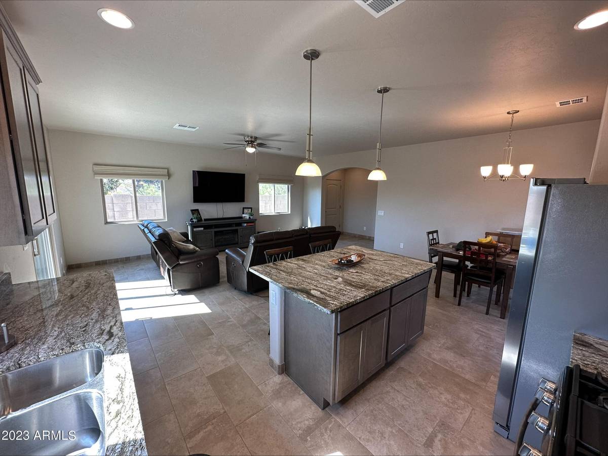 Sierra Vista, AZ 85635,2296 LAS BRISAS Way