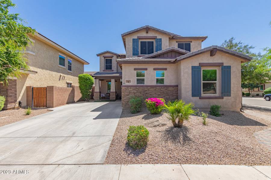 4255 S BOULDER Street, Gilbert, AZ 85297