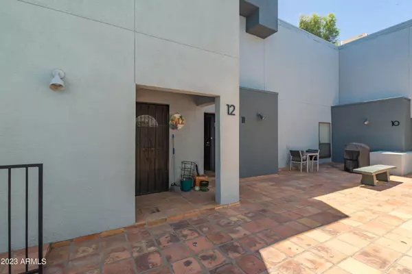 Phoenix, AZ 85013,2 W GEORGIA Avenue #12