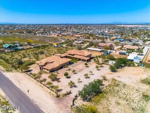 San Tan Valley, AZ 85144,7262 W HUNT Highway