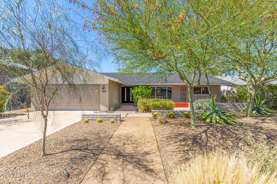 1652 E HERMOSA Drive, Tempe, AZ 85282