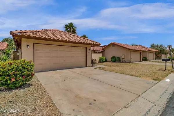 Phoenix, AZ 85044,5216 E HALF MOON Drive