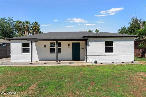 3322 N 17TH Drive,  Phoenix,  AZ 85015