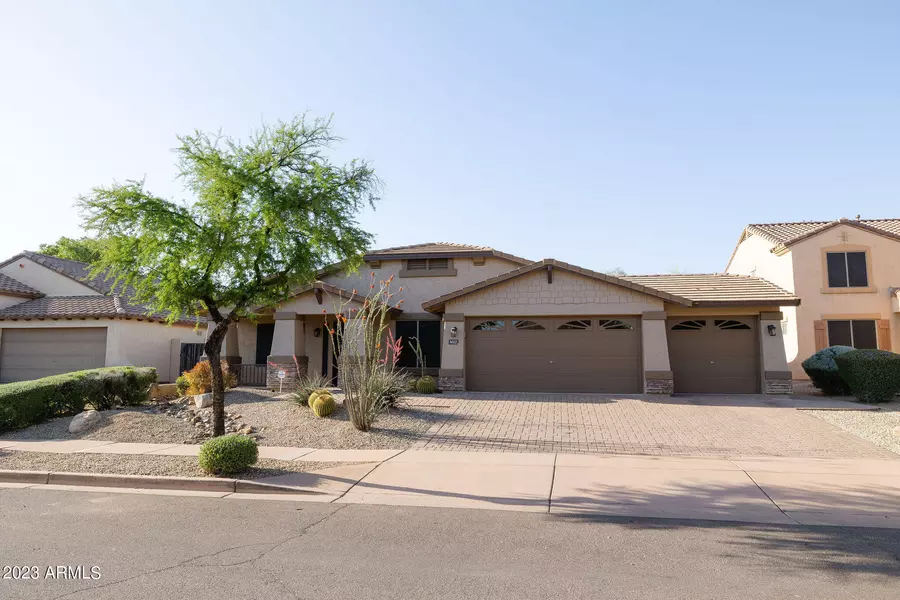 3022 W CARAVAGGIO Lane W, Phoenix, AZ 85086