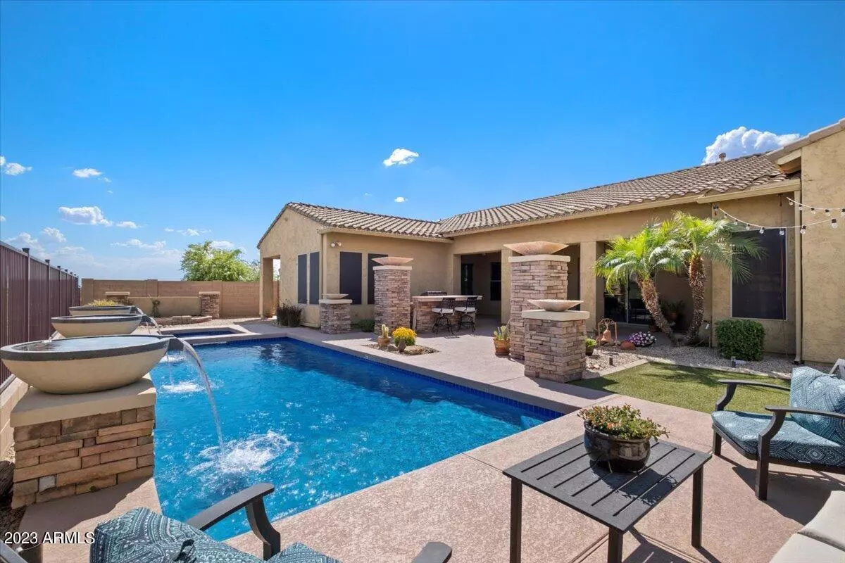 Phoenix, AZ 85086,2511 W VIA SAVELLI --