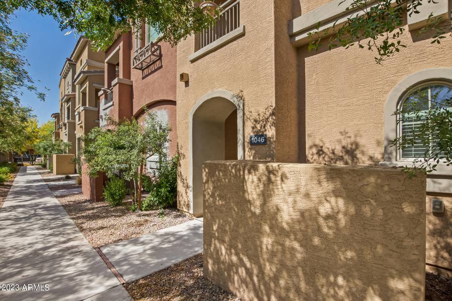 240 W JUNIPER Avenue #1046, Gilbert, AZ 85233