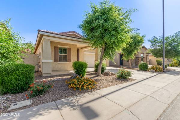 Gilbert, AZ 85297,1529 E Goldcrest Street