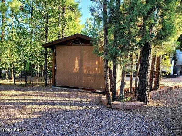 Show Low, AZ 85901,2240 E TENDER FOOT Trail