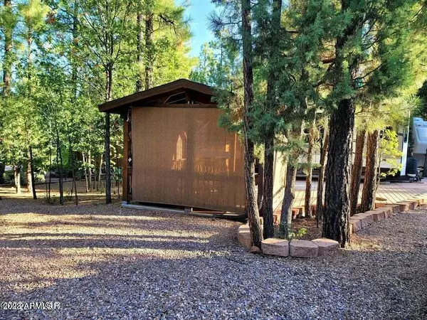 Show Low, AZ 85901,2240 E TENDER FOOT Trail