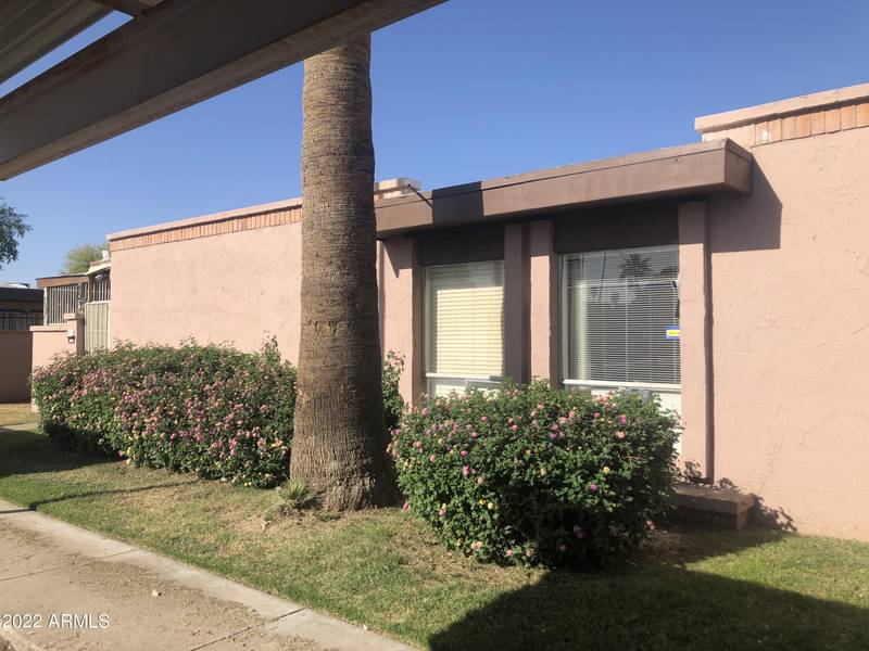 5984 W AUGUSTA Avenue, Glendale, AZ 85301