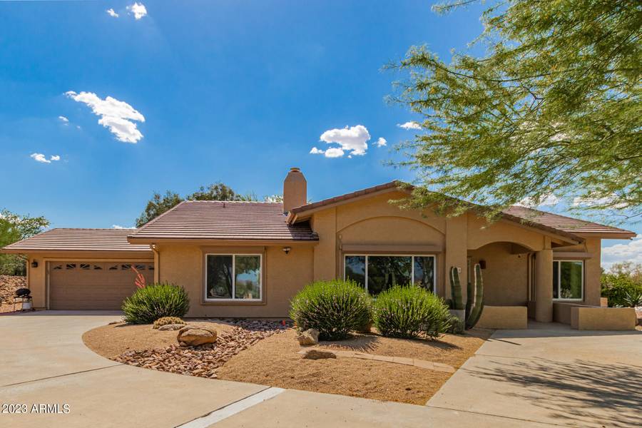 570 N SADDLEBACK Trail, Wickenburg, AZ 85390