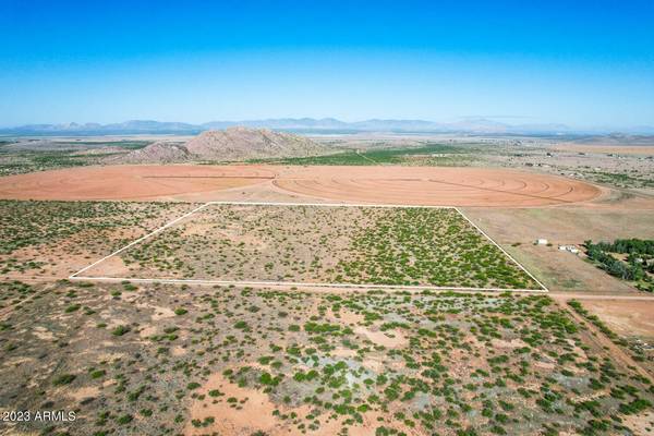 Elfrida, AZ 85610,38 Morgan Road #42