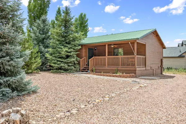 Overgaard, AZ 85933,2722 Bain Trail