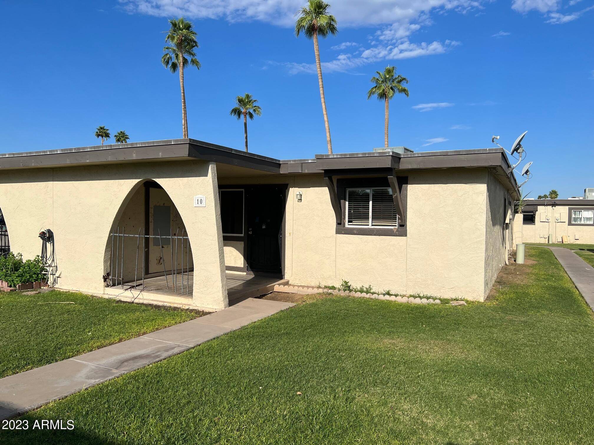 Mesa, AZ 85202,830 S DOBSON Road #10