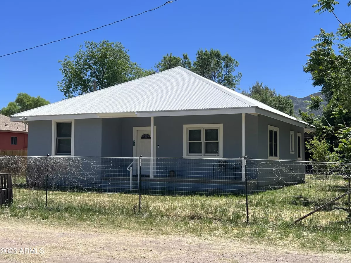 Patagonia, AZ 85624,421 SONOITA Avenue