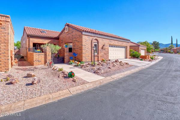 3158 Avenida  Crescente --, Sierra Vista, AZ 85650