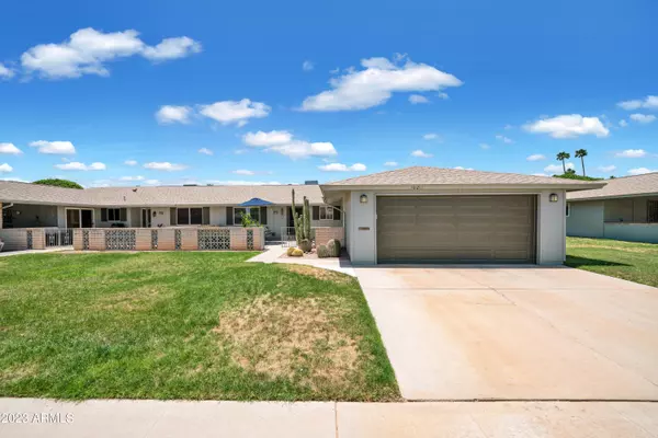 Sun City, AZ 85351,10211 W PRAIRIE HILLS Circle