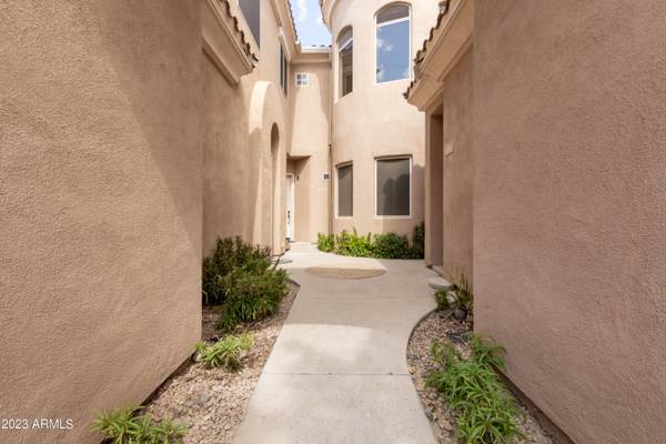 Chandler, AZ 85248,3800 S CANTABRIA Circle #1046