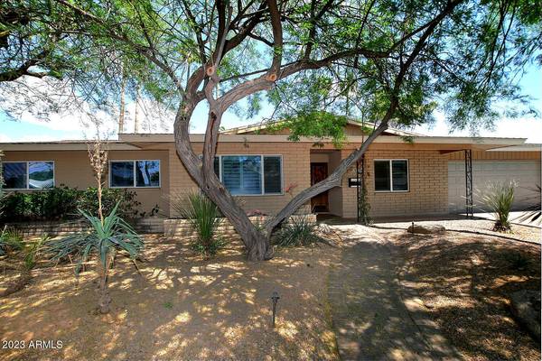 Scottsdale, AZ 85251,4233 N 86TH Street