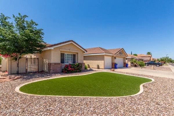 Gilbert, AZ 85233,937 W COOLEY Drive