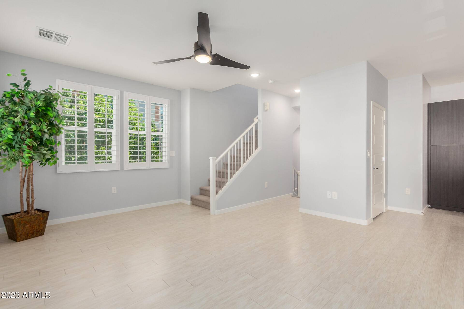 Phoenix, AZ 85040,2357 E HIDALGO Avenue
