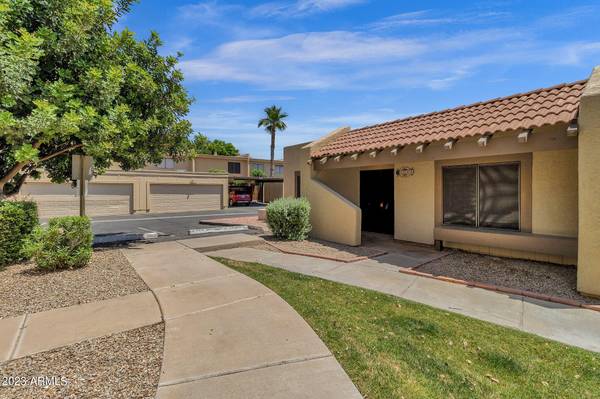 Glendale, AZ 85306,5802 W GELDING Drive