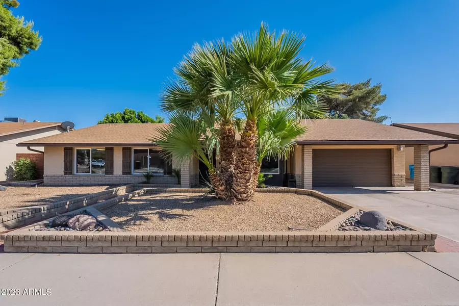 525 E SAINT JOHN Road, Phoenix, AZ 85022