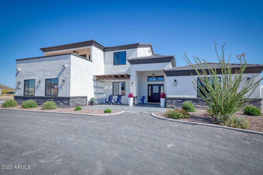 3338 W SILVERDALE Road, San Tan Valley, AZ 85144